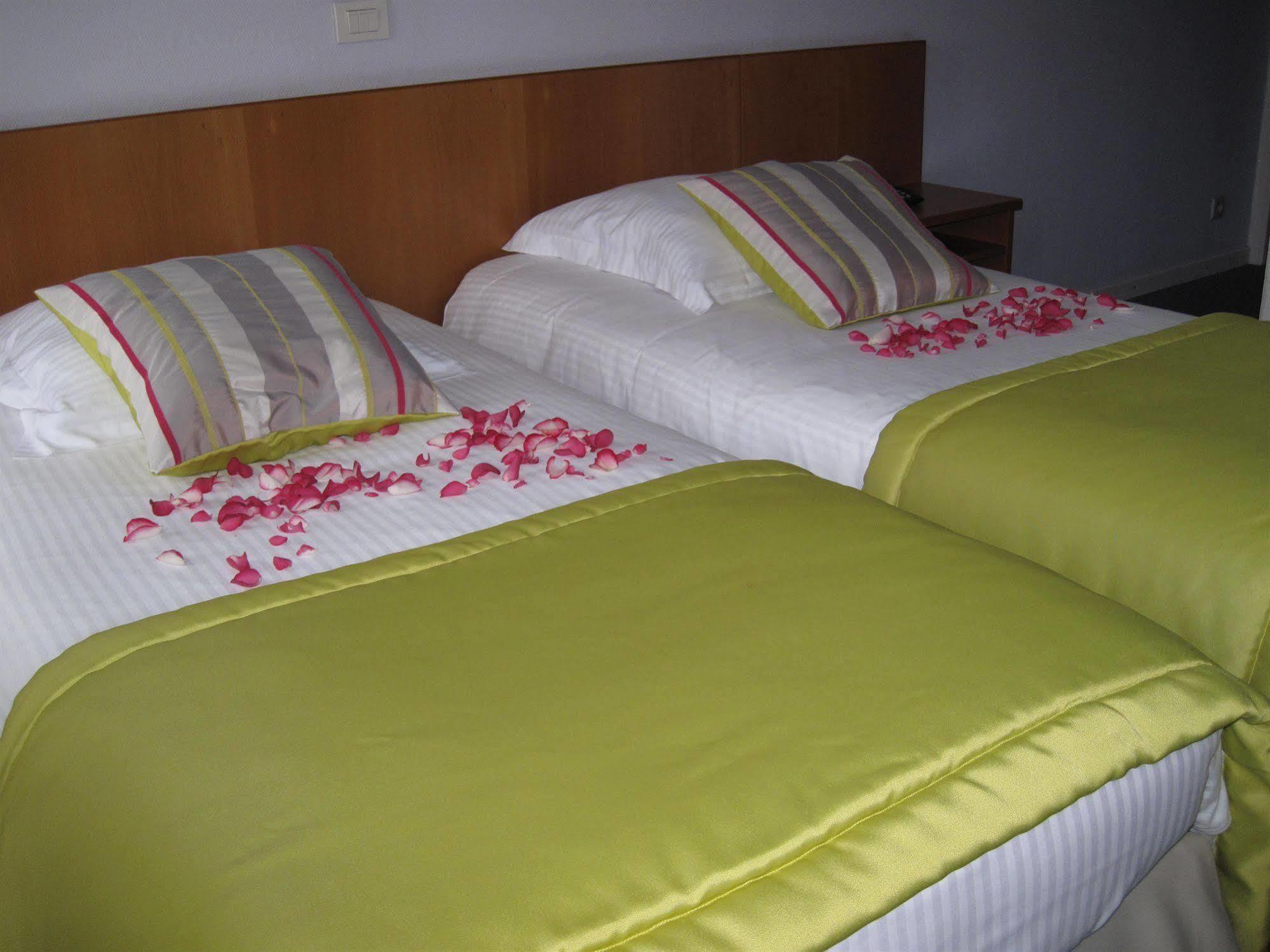 Hotel Le Terminus Μον Εξωτερικό φωτογραφία